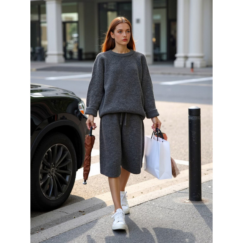 Set pentru femei: pulover tricot cu guler rotund și pantaloni - amestec nylon/viskoză, mâneci lungi, broderie, stil street-hipster