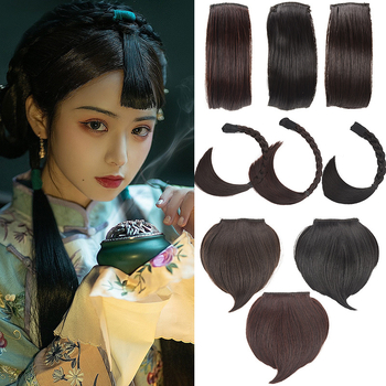 Perucă cu breton în formă de inimă pentru nuntă și reprezentații de scenă — Model Peach Heart Xiuhe Bangs; Material: sârmă cu temperatură înaltă; Tip breton: drept sau înclinat; Poate fi vopsită; Volum suplimentar