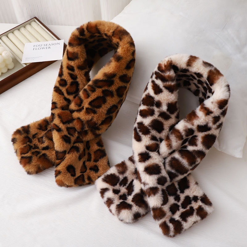 Șal de iarnă pentru femei, blană artificială pufoasă, imprimeu leopard, design încrucișat, stil coreean, poliester, țesătură warp-knit, fabricat manual