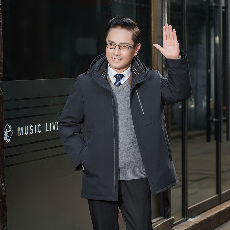 Gólya tollas dzseki levehető béléssel – akril külső anyag, extra vastagságú 501–600 g/m², hőszigetelő bélés, melegen tart