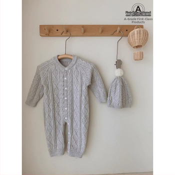 Бебешки плетен гащеризон - Corduroy плат; Козина от заек 95%+; Подходящ за новородени (0–1 г); Пролет 2025 пускане; Стил: Leisure