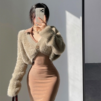 Mink velúr műszőr kardigán, laza szabású, V-nyakú, egygombos záródás