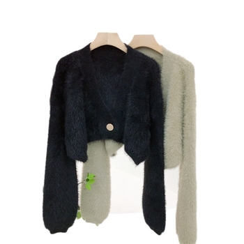 Mink velúr műszőr kardigán, laza szabású, V-nyakú, egygombos záródás