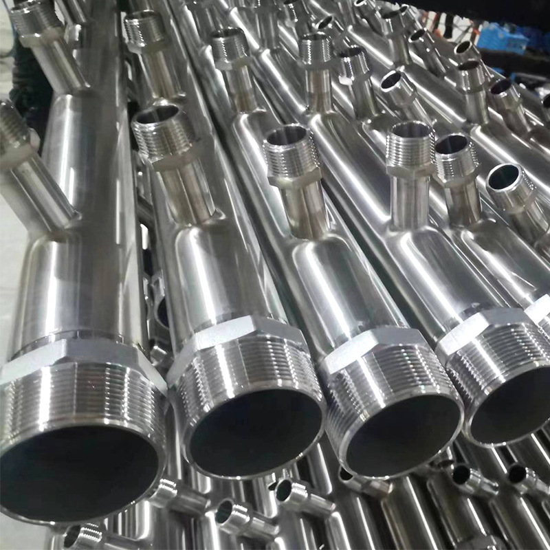 Rozdelovač vody, 304 nerezová oceľ, montáž socket, 15 mm priemer potrubia, 0–100°C