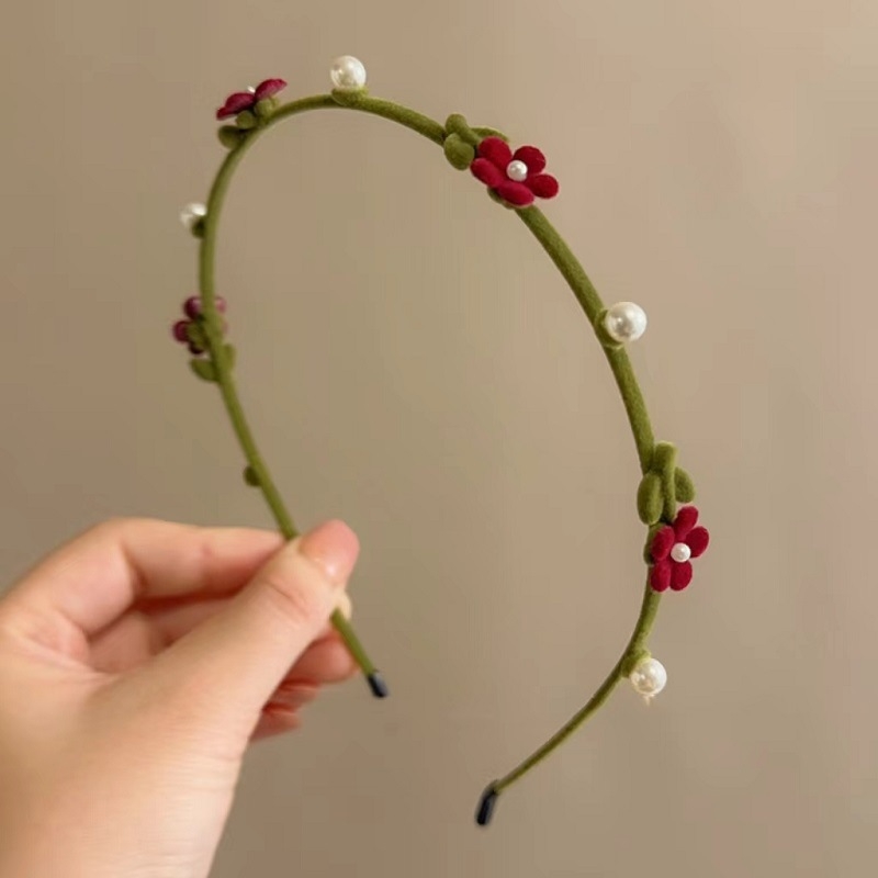 Fém hajpánt kézzel készített, retro stílusú, flockolt virágokkal, gyöngyökkel és pillangó dísz, nőknek