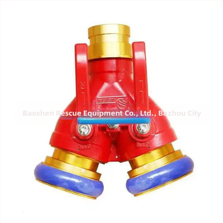 Dispozitiv de protecție la incendiu cu acțiune prealabilă: divertor de apă calibru 40, cu două ieșiri și colector de apă cu trei căi, model BS-FSQ-40