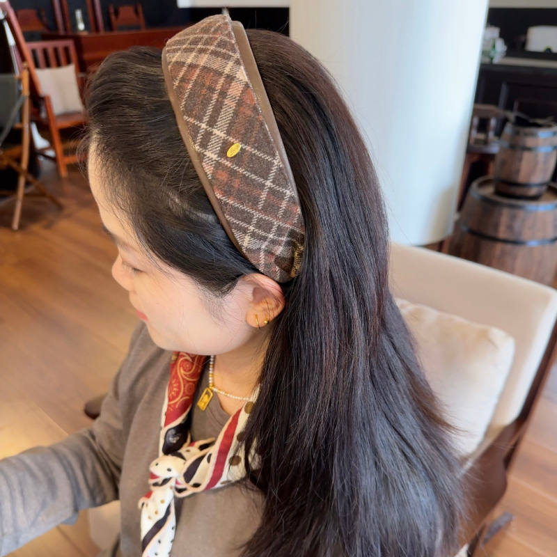 Széles hajpánt karok mintázattal, INS-stílus, kézzel készült, kevert anyagok, személyre szabott trend, nőknek