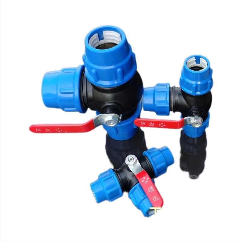 Vodovodný spoj s ventilom T-kusom, PP materiál, prispôsobené plastové jadro