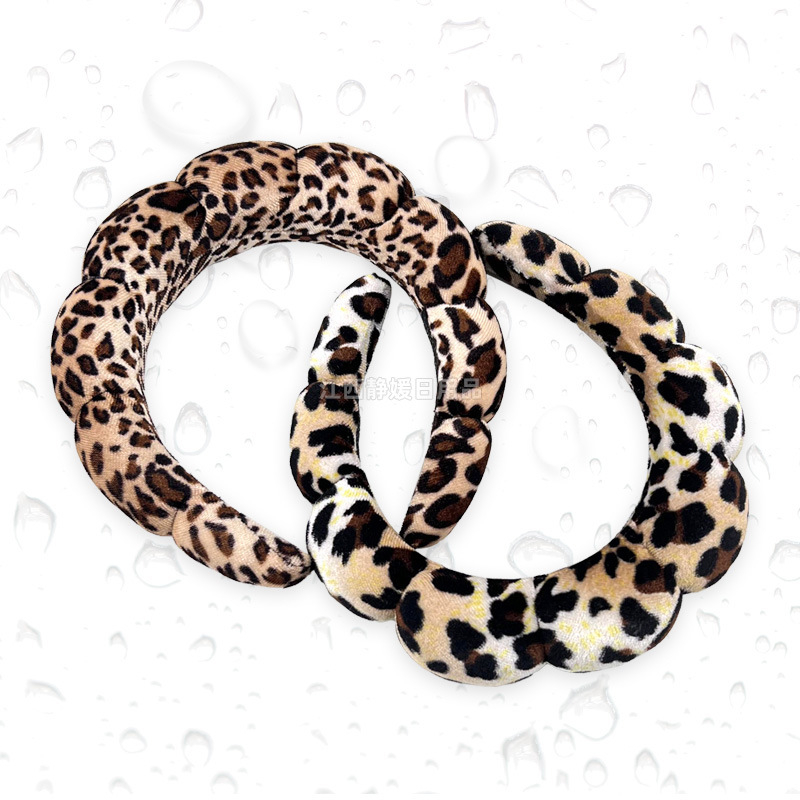 Čelenka za kosu s leopardovim uzorkom - Ručno izrađeni platneni dodatak za glavu za žene (Materijal: Tkanina; Postupak: Ručna izrada; Stil: Ins wind; Klasifikacija stila: Fresh and Sweet; Kategorija: Headwear; Sezona: Zima 2023)