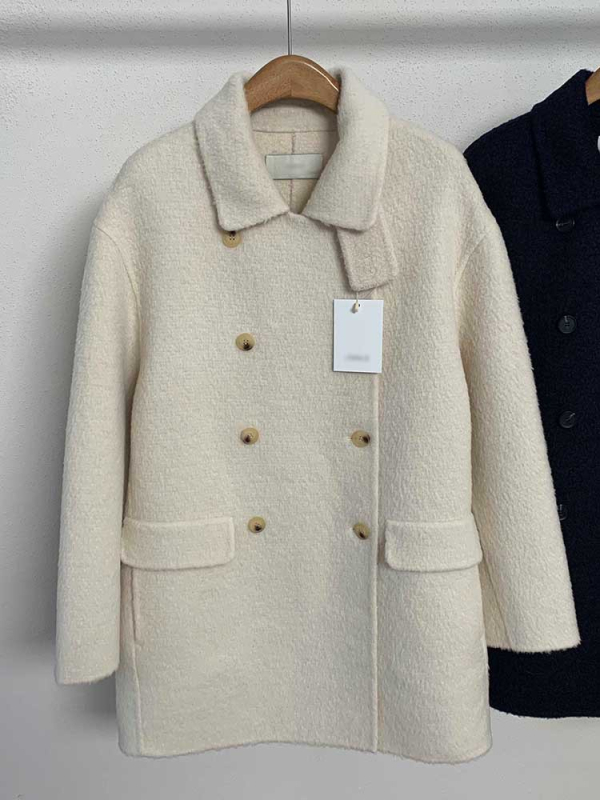 Női gyapjú kabát reveres gallérral, dupla gombolás, vast gyapjúkeverék 30–50%, egyenes fazonú hosszú kabát