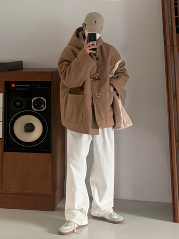 Kabát, koreai stílus, lazított szabás, kapucni, vastagított, elöl egyrészes gombolás