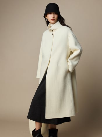 Ženski dvostrano vuneni kaput, dugačak, s tri gumba na prednjem dijelu, stojeći ovratnik, elegantan gradski stil