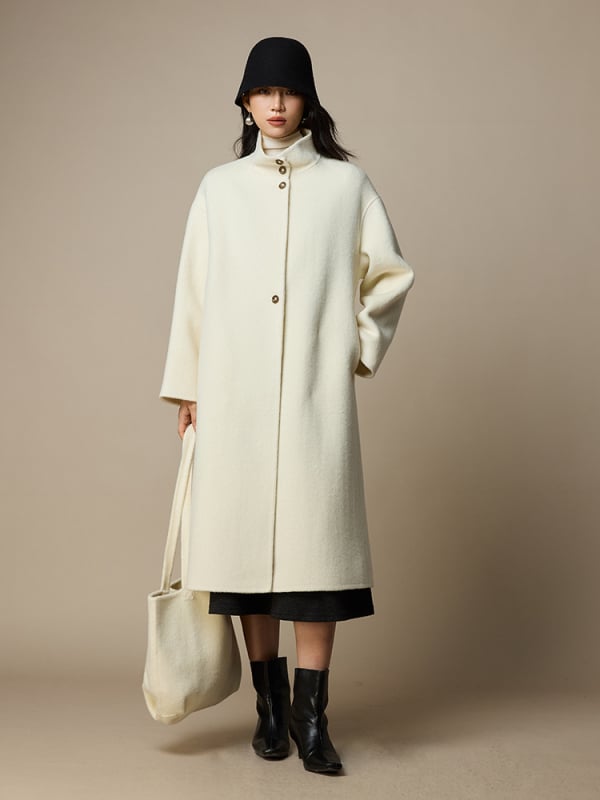 Ženski dvostrano vuneni kaput, dugačak, s tri gumba na prednjem dijelu, stojeći ovratnik, elegantan gradski stil
