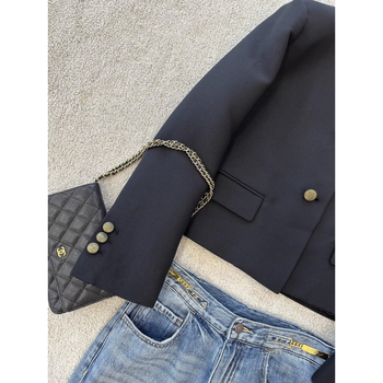 Boxy kratka jakna s retro metalnom kopčom, ženski, poliester, okrugli ovratnik, dugi rukavi, kopčanje na jednom redu