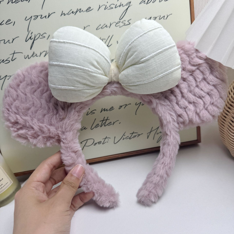 Fejfedő plüss anyagból, 3D masni, kézzel készült, uniszex, rajzfilmszerű stílus