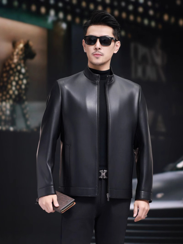 Muška jakna od prave ovčje kože, stojeći ovratnik, zatvarač, uski kroj, kratka duljina