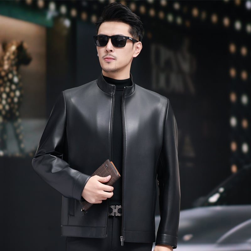 Muška jakna od prave ovčje kože, stojeći ovratnik, zatvarač, uski kroj, kratka duljina