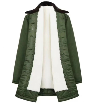 Muški kožni kaput od ovčje kože s unutarnjim krznom, srednja duljina, jednoredno zatvaranje, rever ovratnik, poliesterna podstava 60%