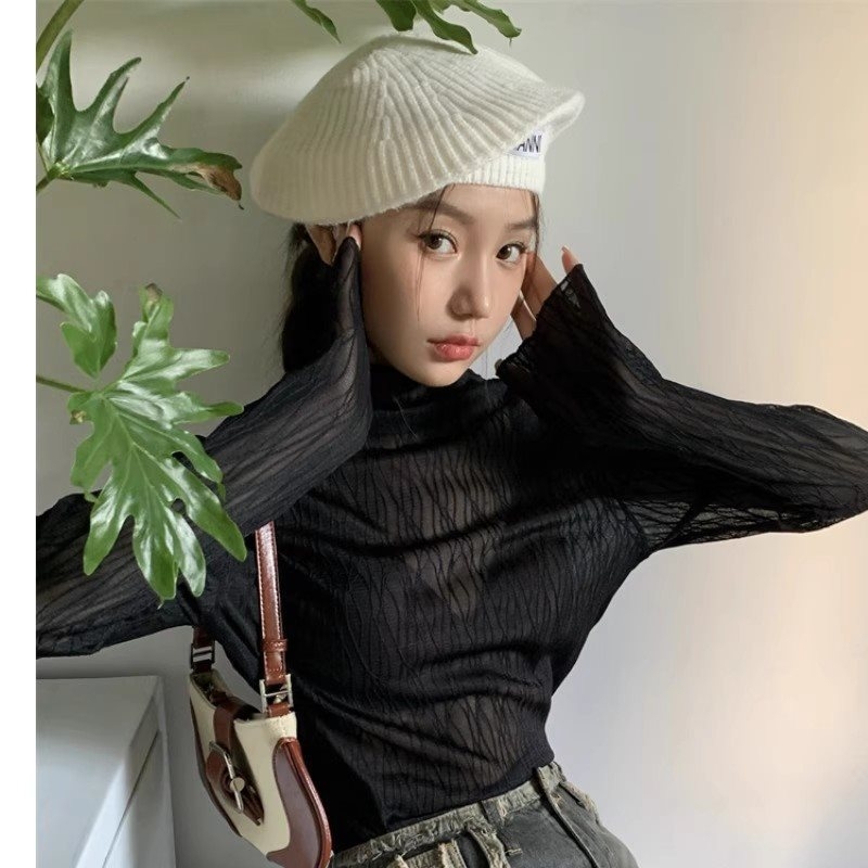 Ženski uski top s dugim rukavima i polustojnim ovratnikom, od spandex materijala