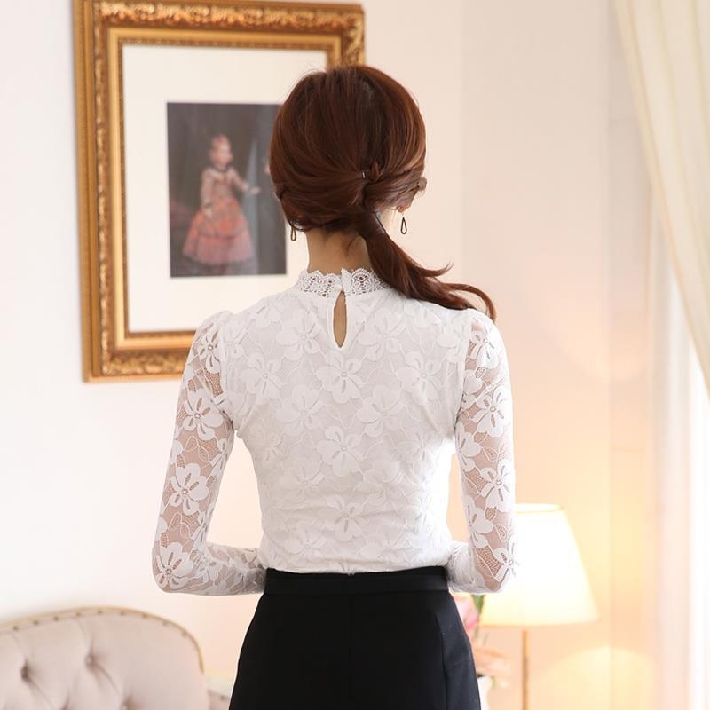 Šifon bluza s čipkastim detaljem i stojećim ovratnikom, dugi rukav, uski kroj, normalna duljina, jesen 2024