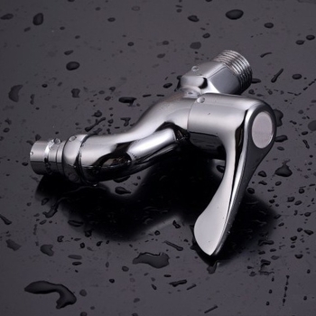 Kuchynský kohút zo zliatiny zinku, model BQ10316, montáž otvorená/skrytá, ovládanie kľúčom, povrch elektroplátovaný