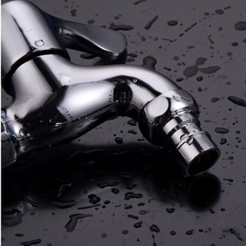 Kuchynský kohút zo zliatiny zinku, model BQ10316, montáž otvorená/skrytá, ovládanie kľúčom, povrch elektroplátovaný