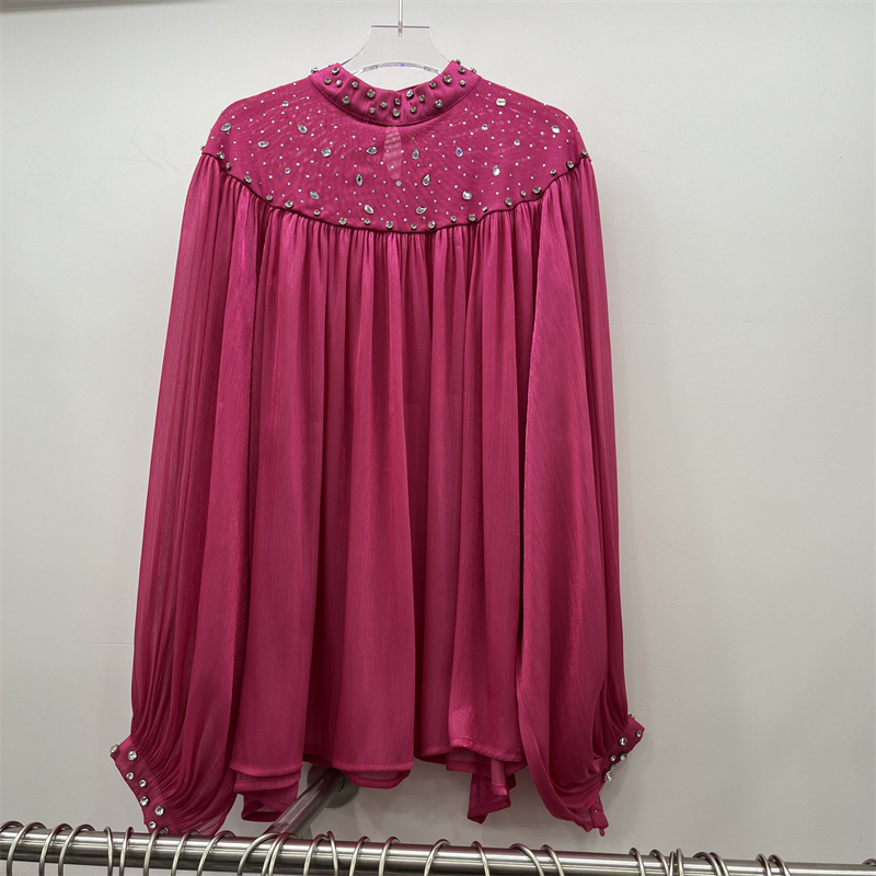 Šifon bluza s lampastim rukavima, okrugli izrez, slobodan kroj, standardna duljina