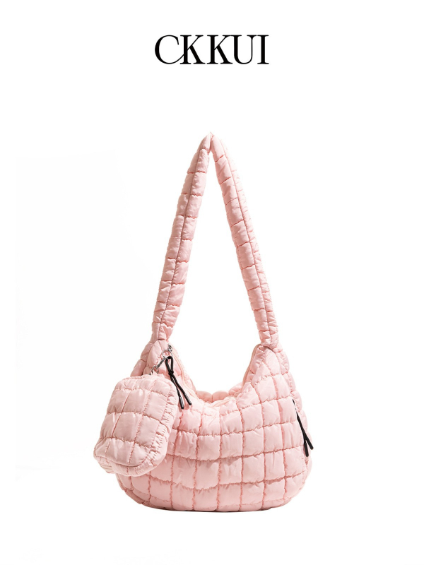 CKKUI Pleated Cloud torba — najlon, crossbody s jednim remenom, horizontalni kvadratni oblik, zatvarač, unutarnja džep sa zatvaračem