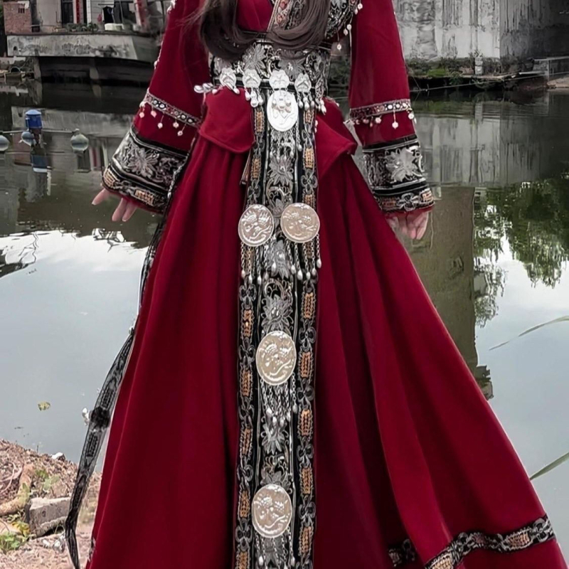 Etnički kineski stil pozorišni kostim set s motivima Miao i Tujia, Hanfu elementi za ženski folklorni ples i putnu fotografiju (Chenille; Spandex; proljeće 2025; Žena)