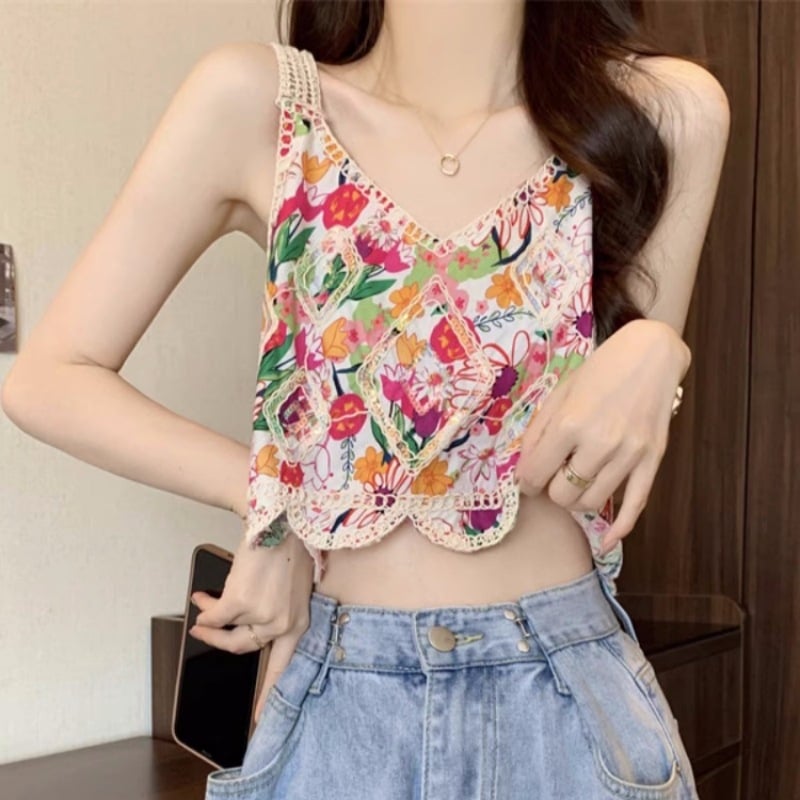 Crochet top s ukrasnim uzorkom – boemski etnički stil, slobodan kroj, dvostruke naramenice, mješavina pamuka 35% / poliester 65%