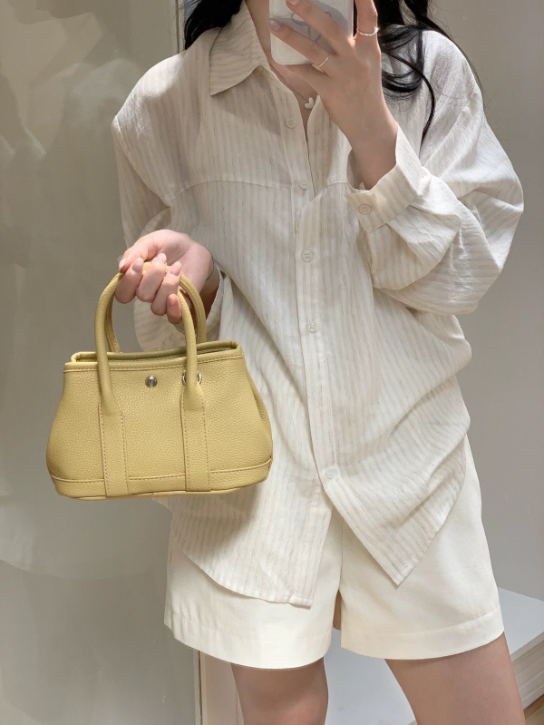 Ženska crossbody torbica u urbanom minimalističkom stilu od PU kože, magnetno zatvaranje i džep za telefon
