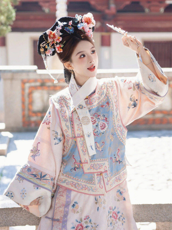 Hanfu από τη δυναστεία Τάνγκ – πλήρες σετ για φωτογράφηση, πολυεστερές με σπαντέξ, τεσσάρων εποχών, φαρδιά μανίκια, χωρίς γιακά, δυναστεία Τάνγκ