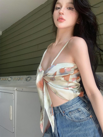 Bez naramenica kamisol top s floralnim uzorkom, viskoza 80–90%, kratka duljina 40–50 cm, Ljeto 2025