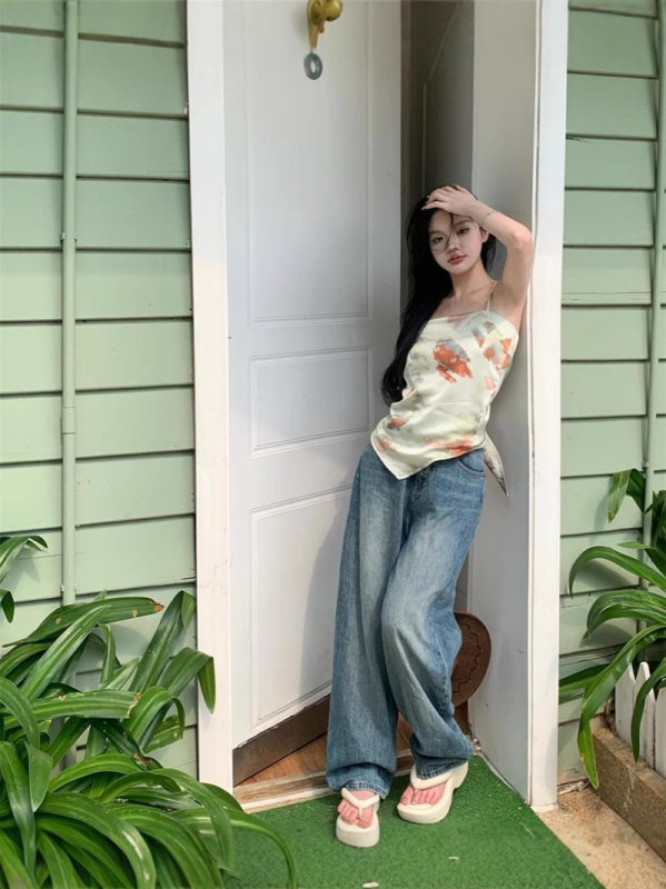 Bez naramenica kamisol top s floralnim uzorkom, viskoza 80–90%, kratka duljina 40–50 cm, Ljeto 2025