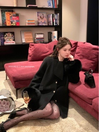 Ženski dvostruki vuneni kaput s kragnom od lisice krzna, Chanel stil, kratka duljina, udoban kroj