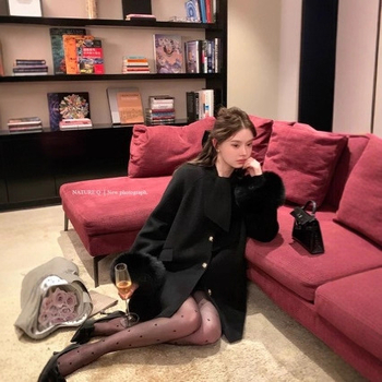 Ženski dvostruki vuneni kaput s kragnom od lisice krzna, Chanel stil, kratka duljina, udoban kroj