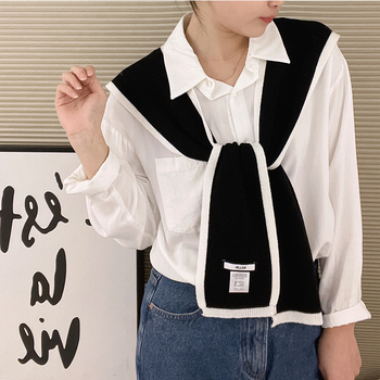 Kötött sál színpár mintával, 43 cm széles, Jacquard szövés, alapfonal, melegen tart