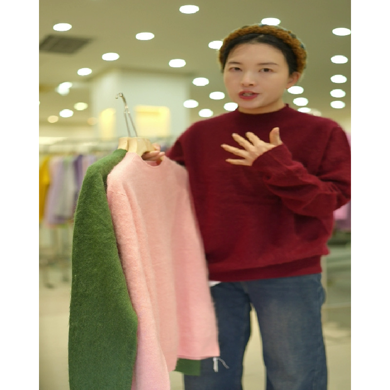 Gyapjú pulóver kerek nyakúval, hosszú ujjú, elegáns városi stílus, őszi 2025