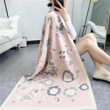 Женски бохемски зимен шал – смесен материал, жакардово тъкане, топъл, с персонализация