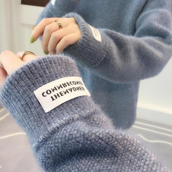Chenille pulover s poluvisokim ovratnikom, ležernog kroja, regularni dugi rukavi, vlakno poliestera