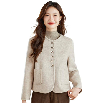 Női rövid chenille kabát Hepburn-stílusban, 2025 tavasza, Spandex 30% alatt, kerek nyak, H-típusú siluett, 3/4 ujjak