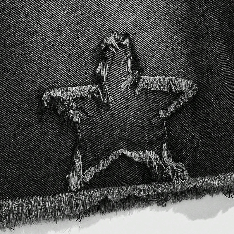 Férfi denim rövidnadrág ötágú csillag patch-felvarrással – retro szabású, egyenes szár, pamut-keverék (58% pamut, 22% poliészter, 16% viszkóz, 2% lyocell, 2% nylon)