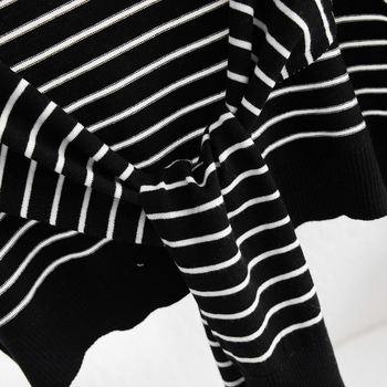 Pleten šal s kapucijom i lažnim ovratnikom - slojeviti dizajn, mješavina materijala, za sve sezone