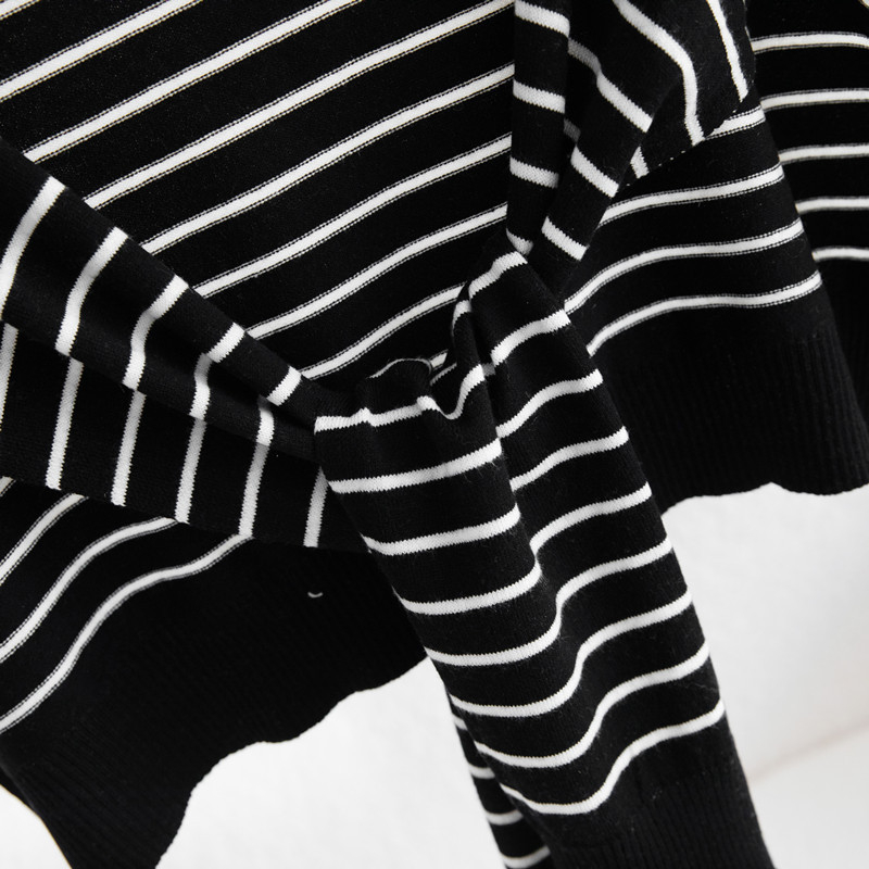 Pleten šal s kapucijom i lažnim ovratnikom - slojeviti dizajn, mješavina materijala, za sve sezone