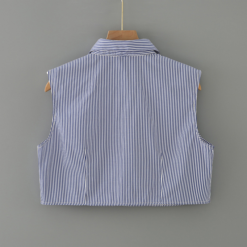 Csíkos kötött felső dekoratív mesterséges gallérral • pamut • felnőtteknek • Tavasz 2023 • Spot