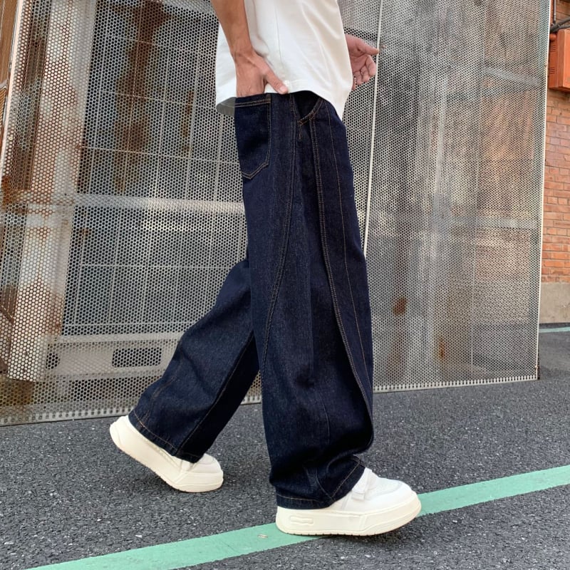 Traperice, ravne kroja, bočni topstitching detalj, niski struk, zip, pamuk denim, pranje vodom