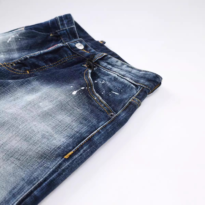 Muške slim-fit džins šorc, niski struk, 95% pamuka s mikroelastičnošću, otrgani rub