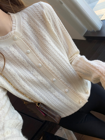Cardigan pulover s čipkastim ovratnikom, patchwork pleteni, dugi rukavi, smjesa lambswoola, akril i svila od mulberry, normalna duljina