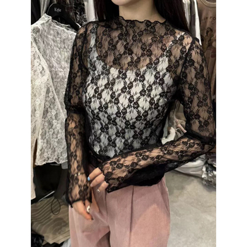 Korejski inspiriran slojeviti top s cvjetnom čipkom, okrugli izrez, dugi rukav, najlon, slim fit