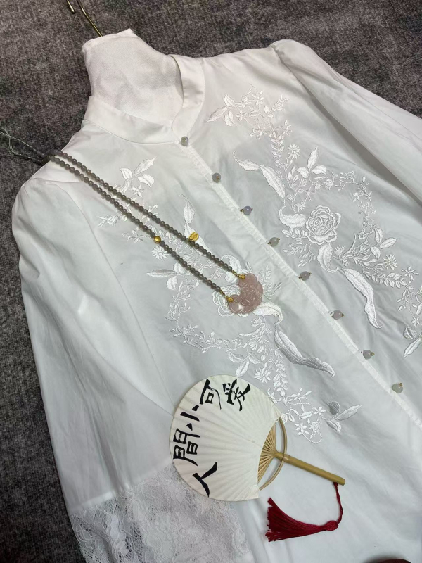 Cămașă din bumbac cu broderie și dantelă, mâneci lungi, guler înalt, model plante și flori, stil cardigan, stil chinezesc